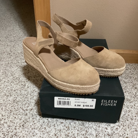 Shors - Picture 1 of 1